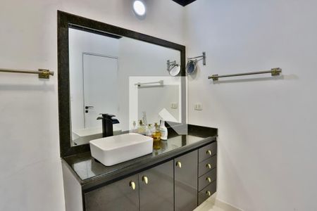 Casa para alugar com 450m², 2 quartos e 4 vagasBanheiro