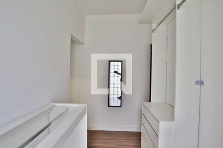 Casa para alugar com 450m², 2 quartos e 4 vagasCloset do quarto 2