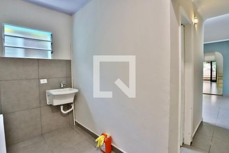 Casa para alugar com 450m², 2 quartos e 4 vagasLavanderia