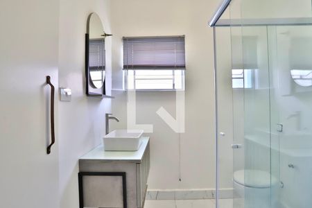 Casa para alugar com 450m², 2 quartos e 4 vagasBanheiro do Quarto 2