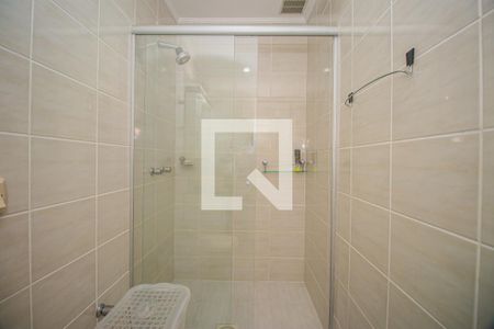 Apartamento à venda com 220m², 2 quartos e 3 vagas Apartamento à venda com 220m², 2 quartos e 3 vagasBanheiro da Suíte