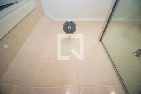 Apartamento à venda com 220m², 2 quartos e 3 vagas Apartamento à venda com 220m², 2 quartos e 3 vagasBanheiro Social