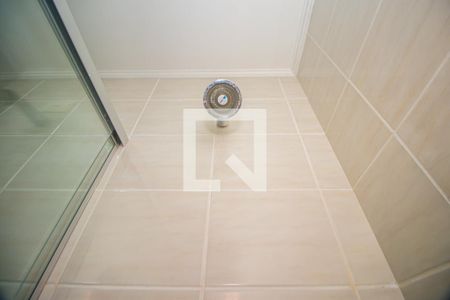 Apartamento à venda com 220m², 2 quartos e 3 vagas Apartamento à venda com 220m², 2 quartos e 3 vagasBanheiro da Suíte