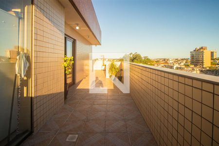 Apartamento à venda com 220m², 2 quartos e 3 vagas Apartamento à venda com 220m², 2 quartos e 3 vagasVaranda da Cobertura