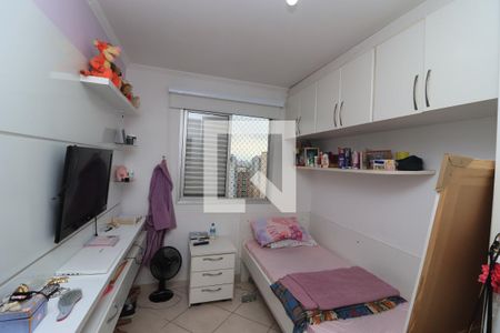 Apartamento à venda com 77m², 3 quartos e 2 vagasQuarto 2