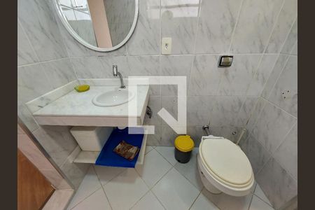 Casa à venda com 150m², 3 quartos e 1 vagaBanheiro 1