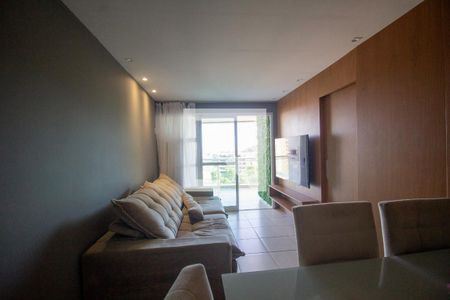 Sala de apartamento à venda com 3 quartos, 97m² em Barra da Tijuca, Rio de Janeiro