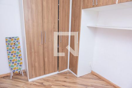 Quarto 1 de apartamento à venda com 2 quartos, 43m² em Vila Talarico, São Paulo