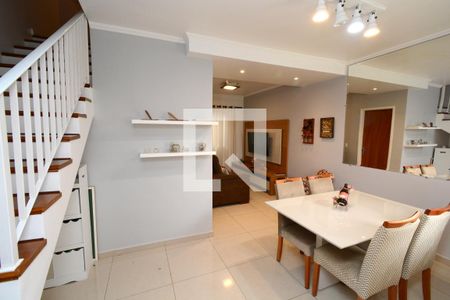 Sala de casa de condomínio à venda com 3 quartos, 102m² em Socorro, São Paulo