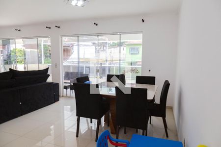 Sala de casa para alugar com 3 quartos, 430m² em Vila Galvão, Guarulhos