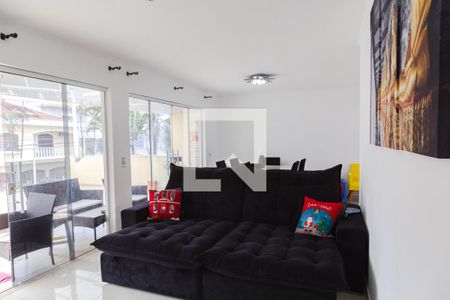 Sala de casa à venda com 3 quartos, 430m² em Vila Galvão, Guarulhos