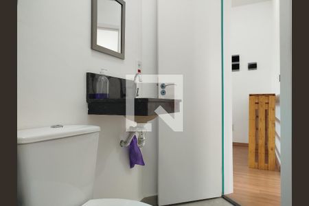 Banheiro de apartamento para alugar com 2 quartos, 45m² em Santa Maria, Santo André