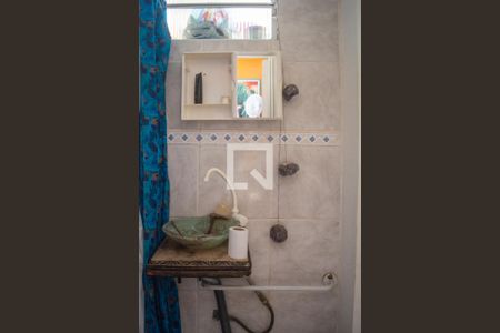 Apartamento à venda com 109m², 3 quartos e 1 vaga Apartamento à venda com 109m², 3 quartos e 1 vagaBanheiro de serviço