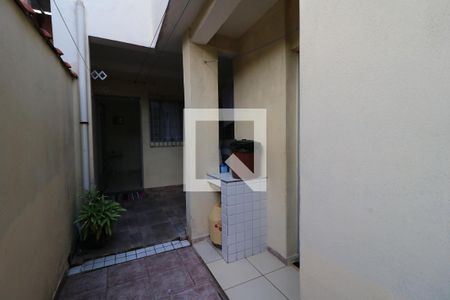 Casa para alugar com 125m², 2 quartos e 1 vagaQuintal