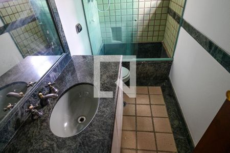 Casa à venda com 80m², 2 quartos e sem vaga Casa à venda com 80m², 2 quartos e sem vagaBanheiro