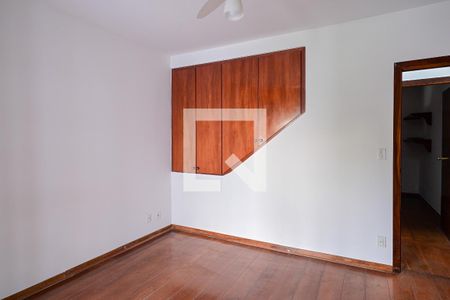 Casa à venda com 80m², 2 quartos e sem vaga Casa à venda com 80m², 2 quartos e sem vagaQuarto