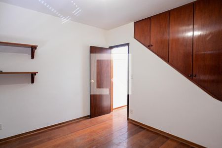 Quarto de casa à venda com 2 quartos, 80m² em Cambuci, São Paulo