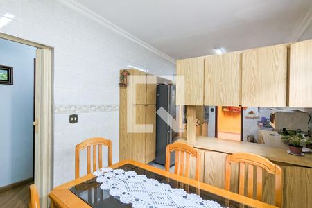 Casa à venda com 173m², 3 quartos e 5 vagas Casa à venda com 173m², 3 quartos e 5 vagasCozinha