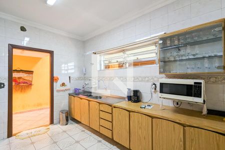 Casa à venda com 173m², 3 quartos e 5 vagas Casa à venda com 173m², 3 quartos e 5 vagasCozinha