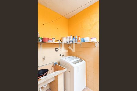 Casa à venda com 173m², 3 quartos e 5 vagas Casa à venda com 173m², 3 quartos e 5 vagasÁrea de serviço