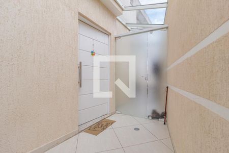 Casa à venda com 230m², 3 quartos e 3 vagas Casa à venda com 230m², 3 quartos e 3 vagasHall de entrada