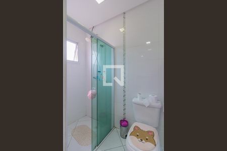 Casa à venda com 230m², 3 quartos e 3 vagas Casa à venda com 230m², 3 quartos e 3 vagasBanheiro