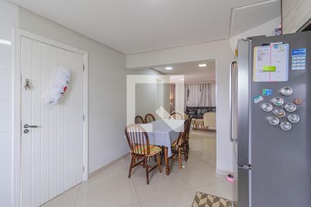 Casa à venda com 230m², 3 quartos e 3 vagas Casa à venda com 230m², 3 quartos e 3 vagasCozinha