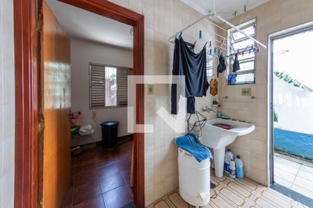 Casa à venda com 152m², 2 quartos e 1 vagaÁrea de serviço 