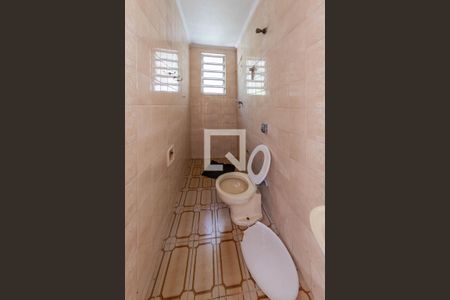 Casa à venda com 152m², 2 quartos e 1 vagaBanheiro de serviço 