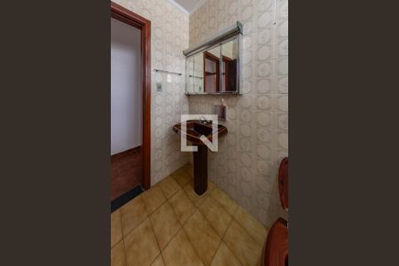 Casa à venda com 152m², 2 quartos e 1 vagaBanheiro 