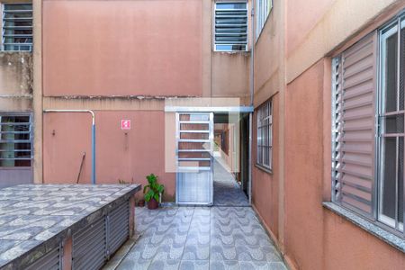 Apartamento para alugar com 45m², 2 quartos e 1 vaga Apartamento para alugar com 45m², 2 quartos e 1 vagaEntrada do Bloco