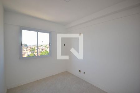 Quarto 1 de apartamento para alugar com 2 quartos, 70m² em Nova Cidade, Nilópolis