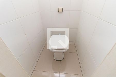 Casa para alugar com 350m², 2 quartos e 10 vagasBanheiro Social 1