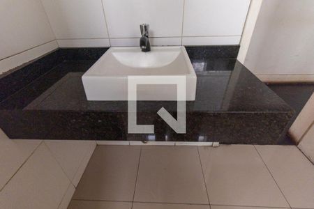 Casa para alugar com 350m², 2 quartos e 10 vagasBanheiro Social 1