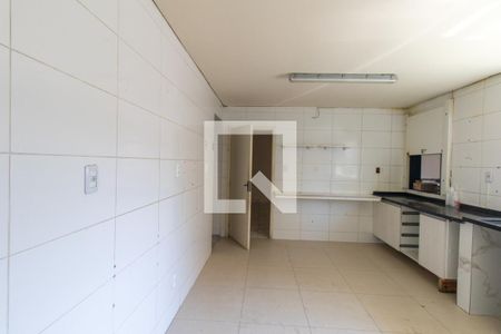 Casa para alugar com 350m², 2 quartos e 10 vagasCozinha