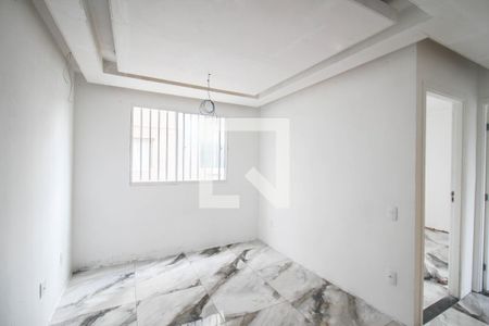 Sala de apartamento para alugar com 2 quartos, 45m² em Banco de Areia, Mesquita