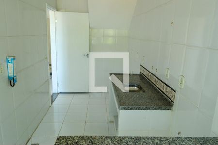 Casa de condomínio à venda com 100m², 2 quartos e 2 vagas Casa de condomínio à venda com 100m², 2 quartos e 2 vagasCozinha