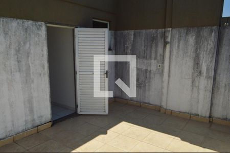 Casa de condomínio à venda com 100m², 2 quartos e 2 vagas Casa de condomínio à venda com 100m², 2 quartos e 2 vagasTerraço 2