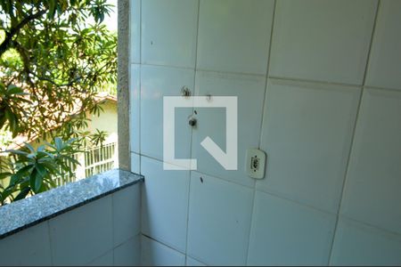 Casa de condomínio à venda com 100m², 2 quartos e 2 vagas Casa de condomínio à venda com 100m², 2 quartos e 2 vagasÁrea de Serviço