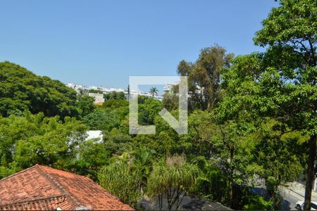 Casa de condomínio à venda com 100m², 2 quartos e 2 vagas Casa de condomínio à venda com 100m², 2 quartos e 2 vagasVista da Suíte 2