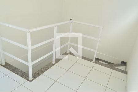 Casa de condomínio à venda com 100m², 2 quartos e 2 vagas Casa de condomínio à venda com 100m², 2 quartos e 2 vagasHall da Escada