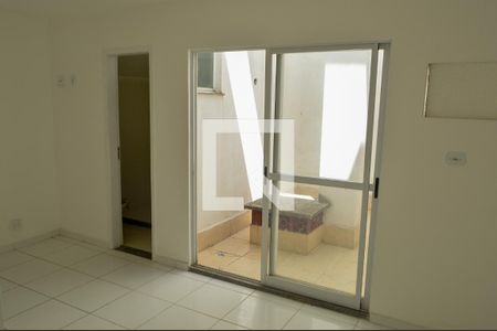 Suíte 1 de casa de condomínio à venda com 2 quartos, 100m² em Taquara, Rio de Janeiro