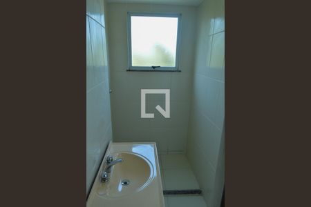 Casa de condomínio à venda com 100m², 2 quartos e 2 vagas Casa de condomínio à venda com 100m², 2 quartos e 2 vagasBanheiro da Suíte 2