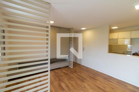 Sala/Quarto de apartamento para alugar com 2 quartos, 47m² em Jardim Colonial, São Paulo