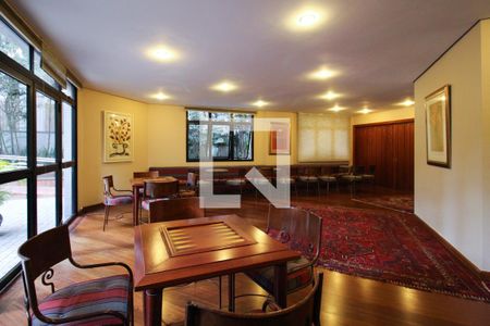 Apartamento para alugar com 142m², 4 quartos e 2 vagas Apartamento para alugar com 142m², 4 quartos e 2 vagasÁrea comum