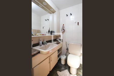 Apartamento para alugar com 142m², 4 quartos e 2 vagas Apartamento para alugar com 142m², 4 quartos e 2 vagasBanheiro Quarto