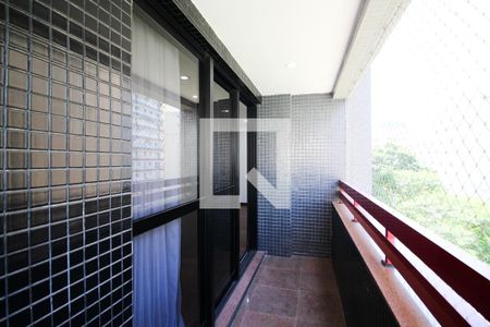 Varanda de apartamento para alugar com 4 quartos, 142m² em Itaim Bibi, São Paulo