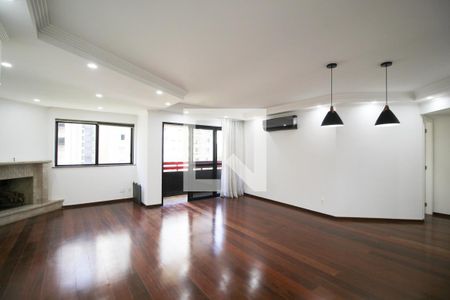 Sala de apartamento para alugar com 4 quartos, 142m² em Itaim Bibi, São Paulo