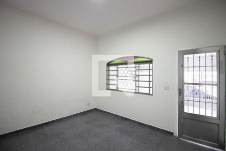 Sala de casa para alugar com 2 quartos, 125m² em Jardim Nossa Sra. do Carmo, São Paulo