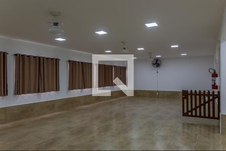 Apartamento para alugar com 55m², 2 quartos e 1 vagaÁrea comum - Salão de festas